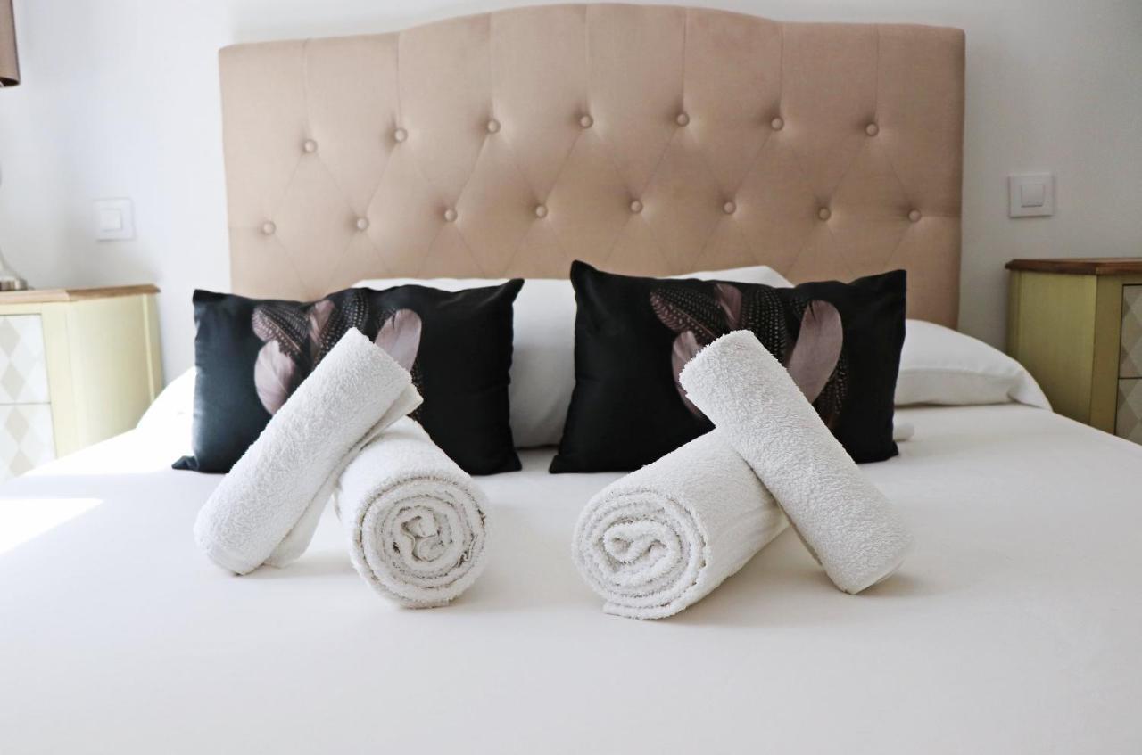 For You Rentals New Design Apartment Temporal Puerta Del Sol Pre10A Madrid Luaran gambar