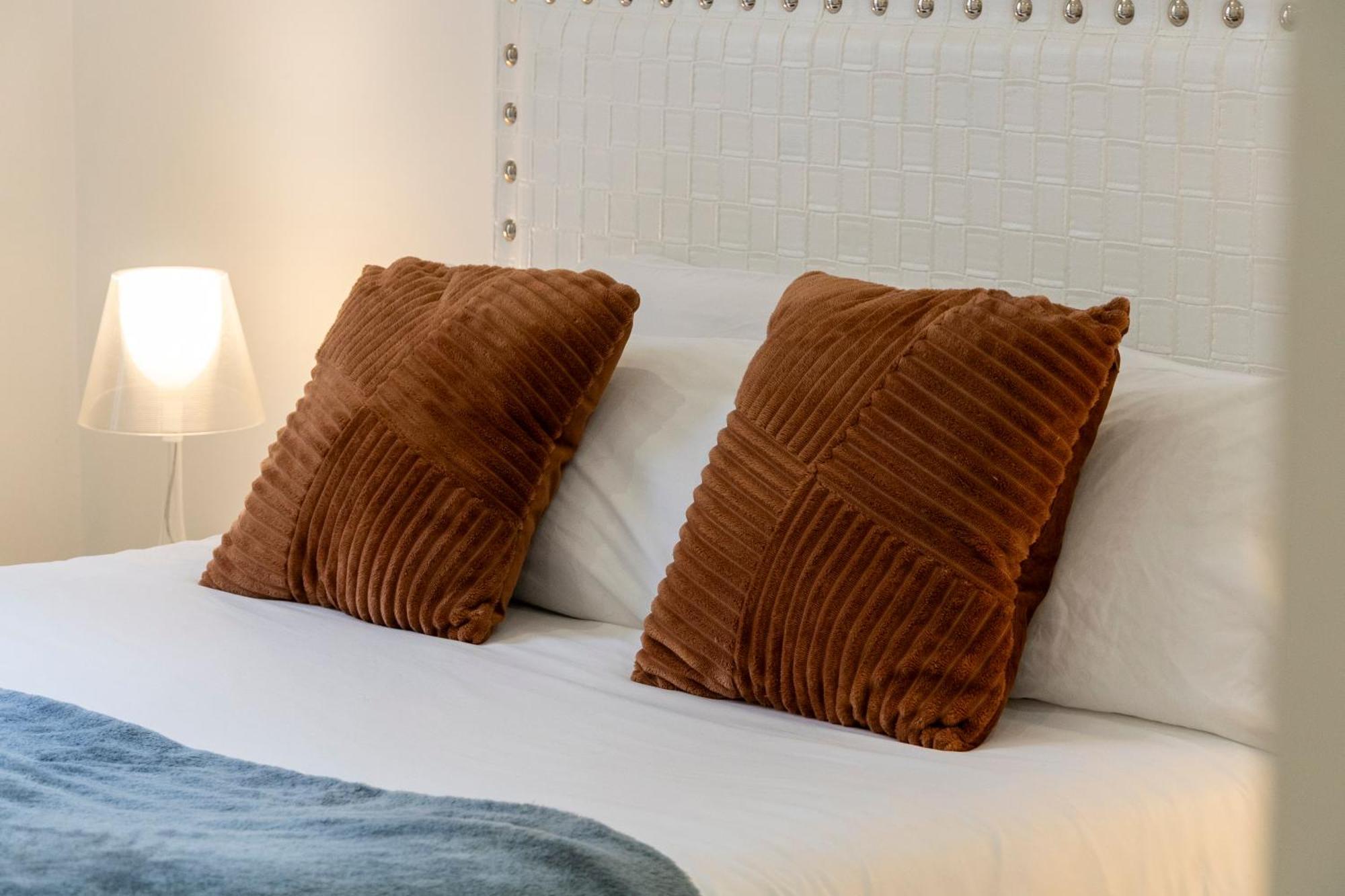 For You Rentals New Design Apartment Temporal Puerta Del Sol Pre10A Madrid Luaran gambar