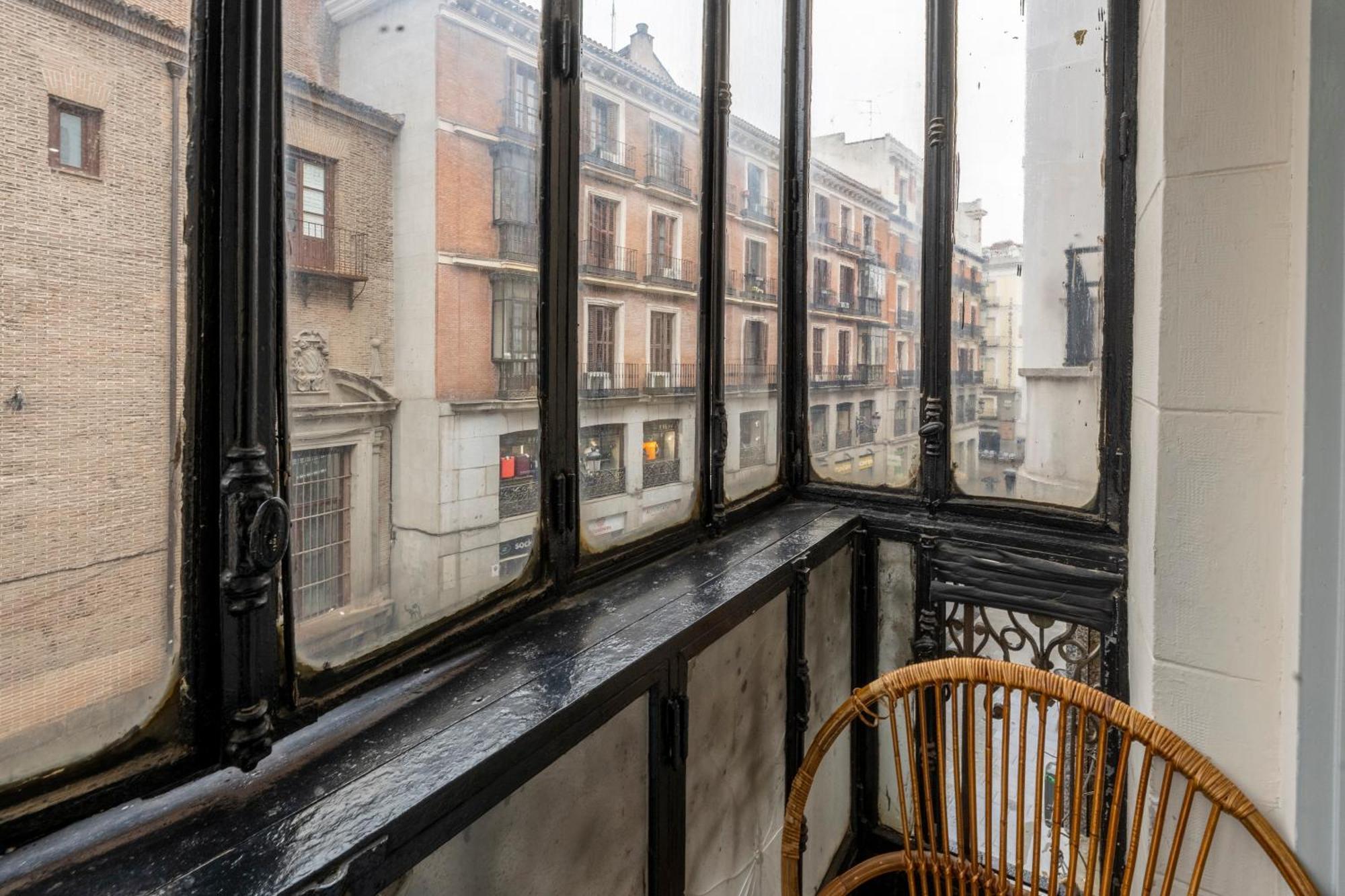 For You Rentals New Design Apartment Temporal Puerta Del Sol Pre10A Madrid Luaran gambar