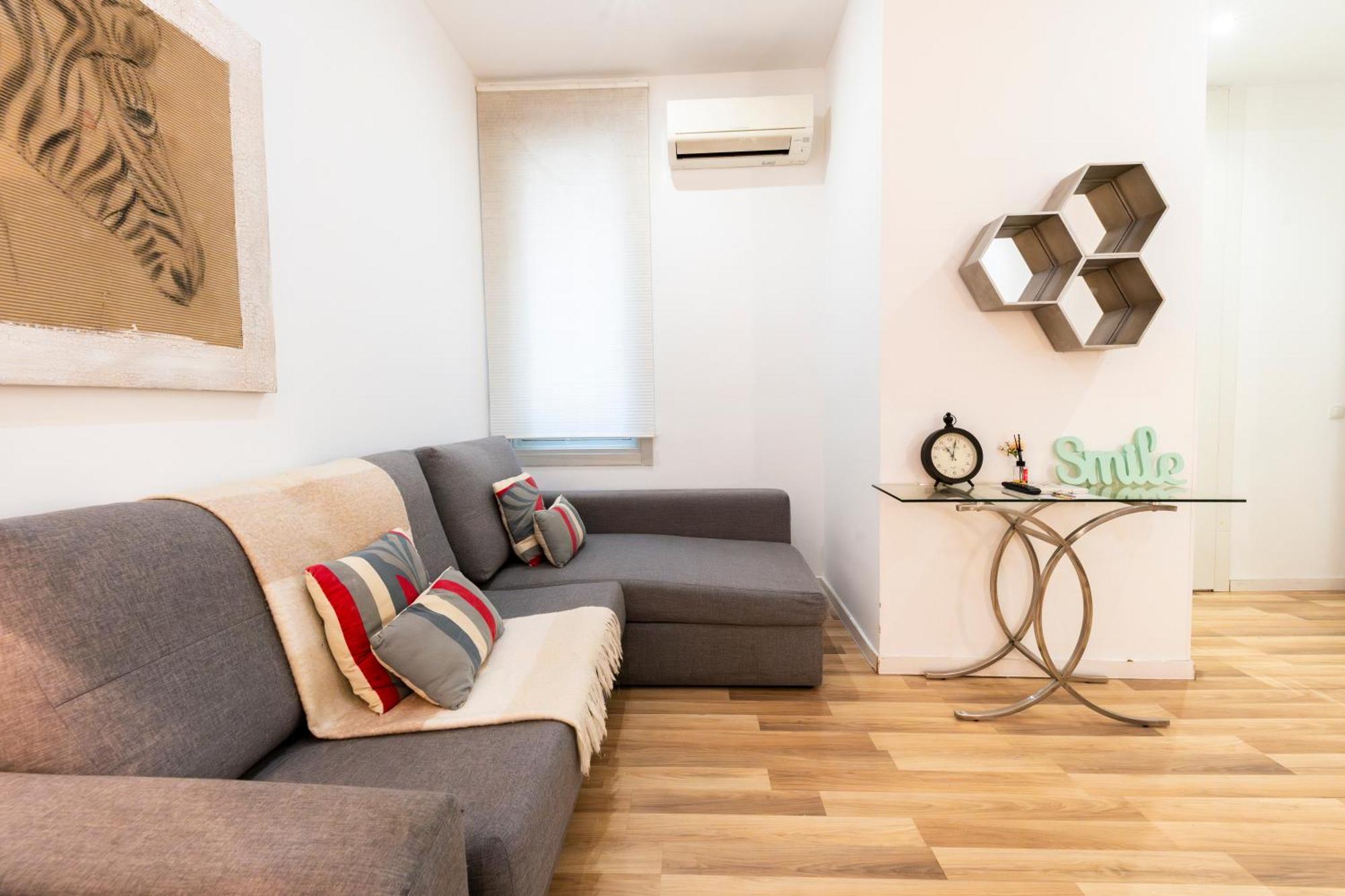 For You Rentals New Design Apartment Temporal Puerta Del Sol Pre10A Madrid Luaran gambar