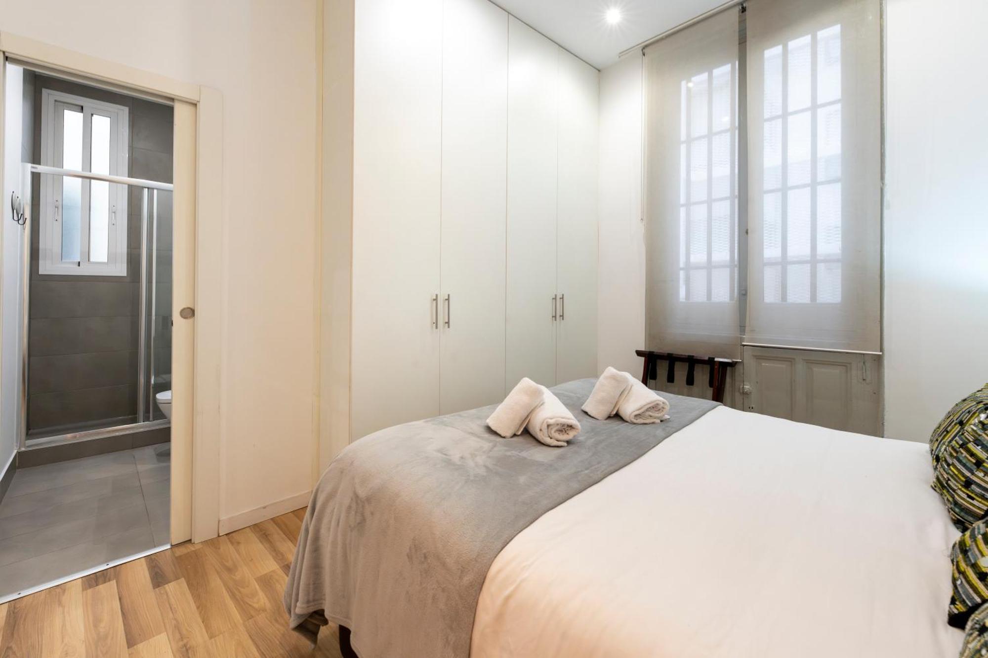 For You Rentals New Design Apartment Temporal Puerta Del Sol Pre10A Madrid Luaran gambar