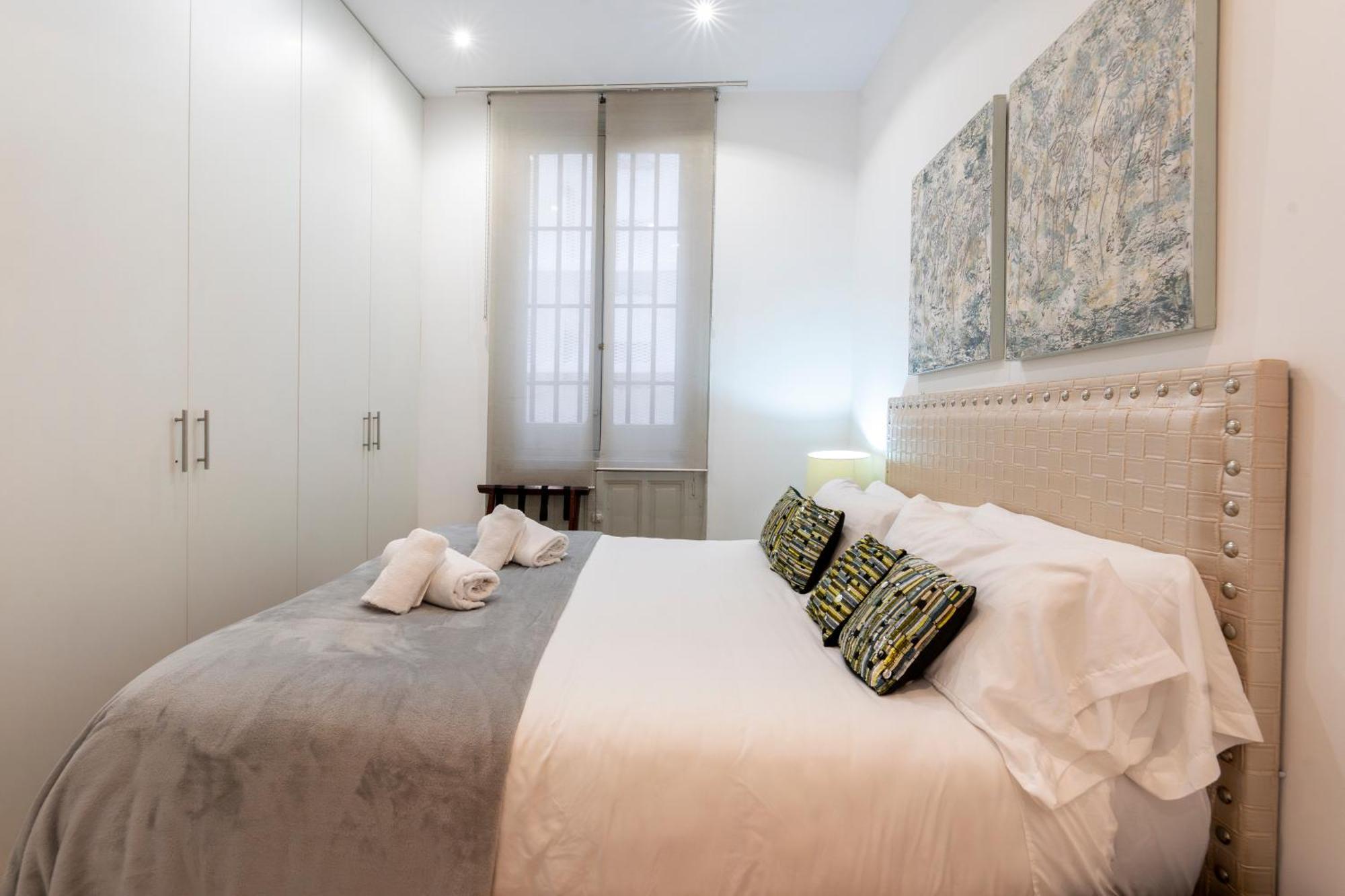 For You Rentals New Design Apartment Temporal Puerta Del Sol Pre10A Madrid Luaran gambar